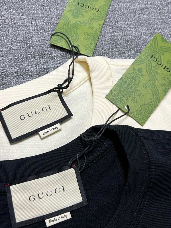 ブランドTシャツ細部ディテール